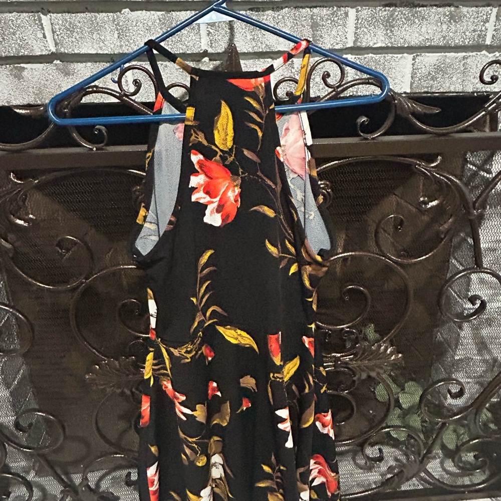 Dynamite Black Dress with Floral Design